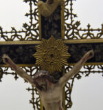 Superbe crucifix à dorure et découpe de métal - Style Napoléon III – Image 7